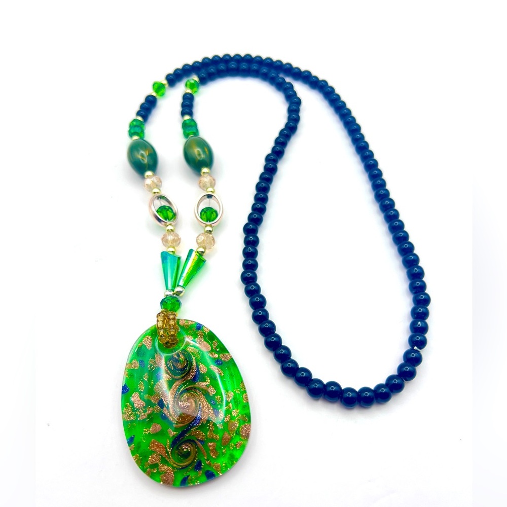 Green Art Glass Pendant Necklace – Handmade Style